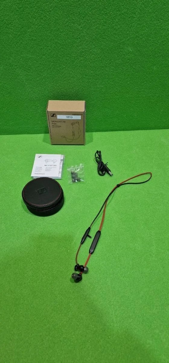 Sennheiser Momentum Free Auriculares