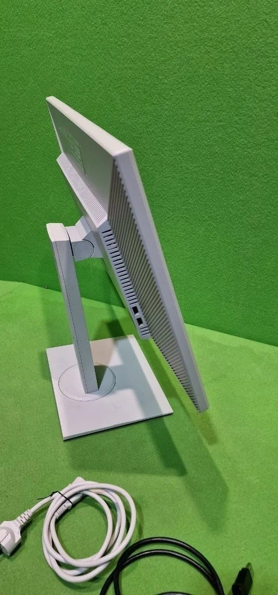 Monitor de negocio ASUS BE24AQLB: 24,1"