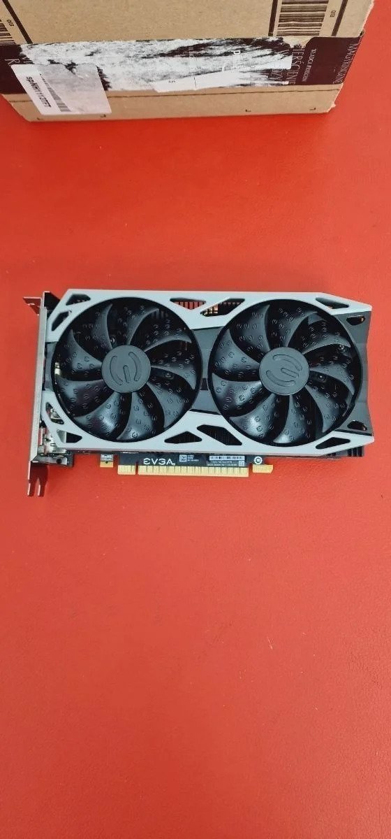 i5008239915.webp EVGA GeForce GTX 1650 SC ULTRA ventilador doble