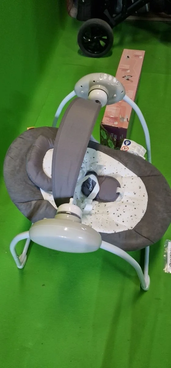 Hamaca y columpio para bebés eléctrico Badabulle Comfort Moonlight