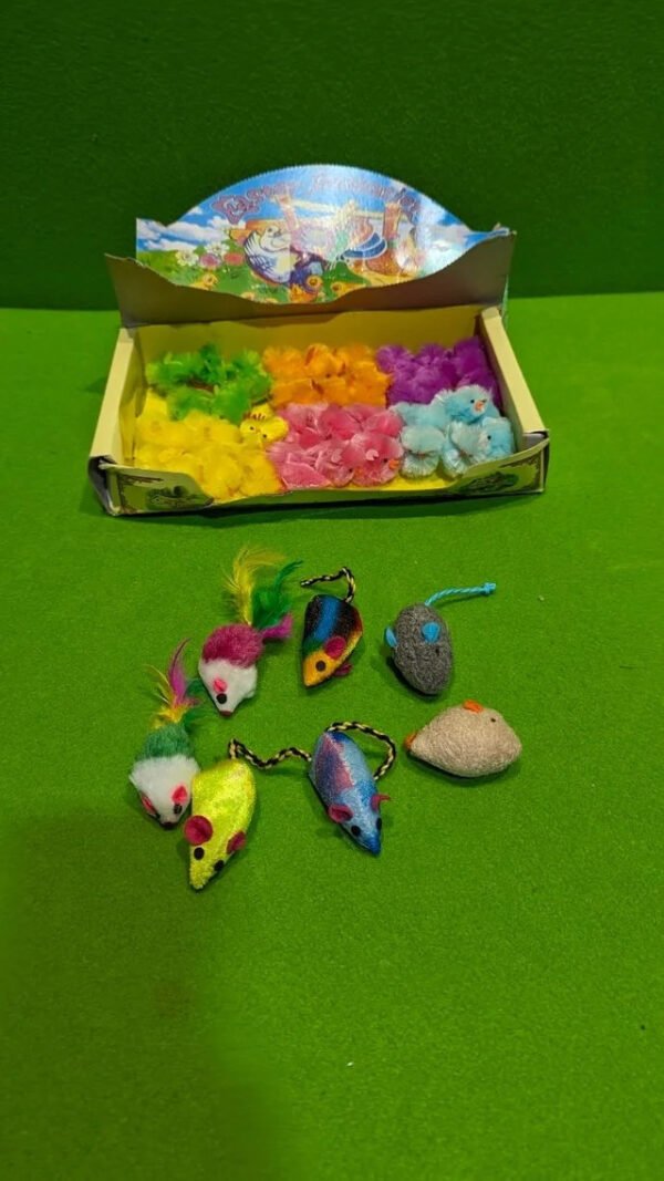 Pollitos de colores y ratoncitos