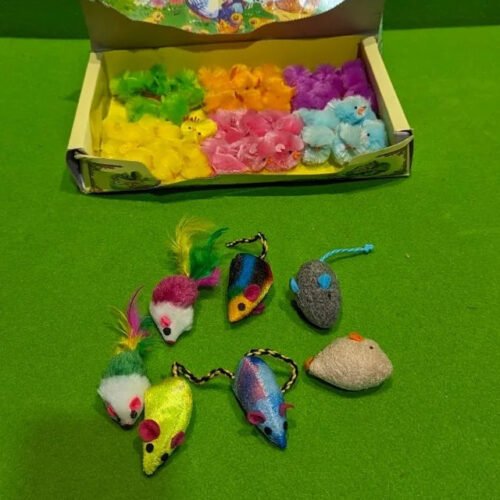 Pollitos de colores y ratoncitos