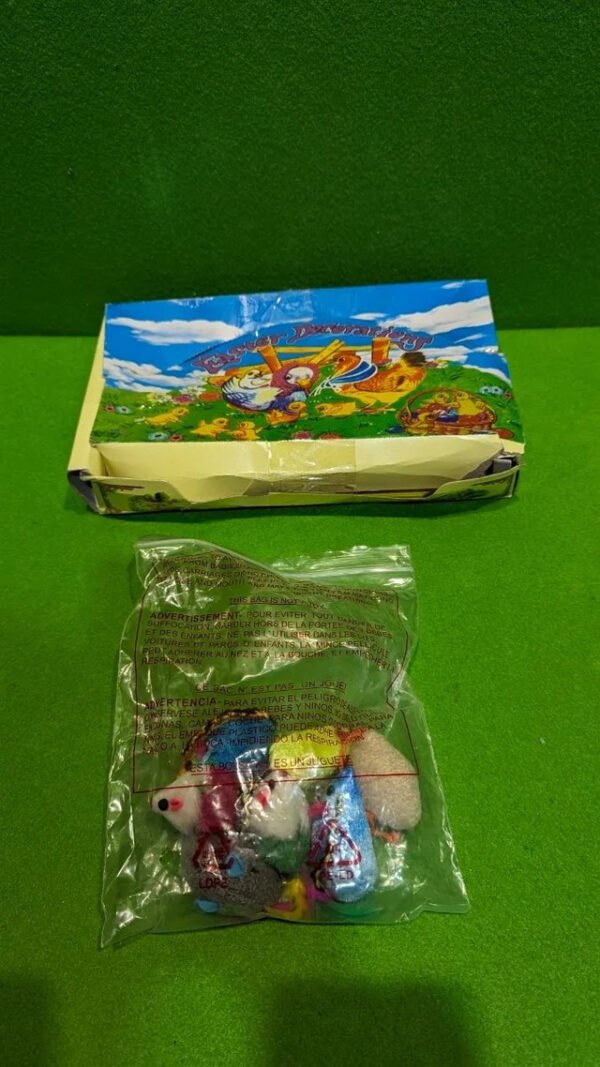 Pollitos de colores y ratoncitos