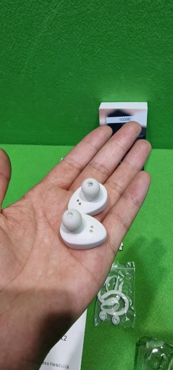 qimh Mini Bluetooth 4.2 auriculares