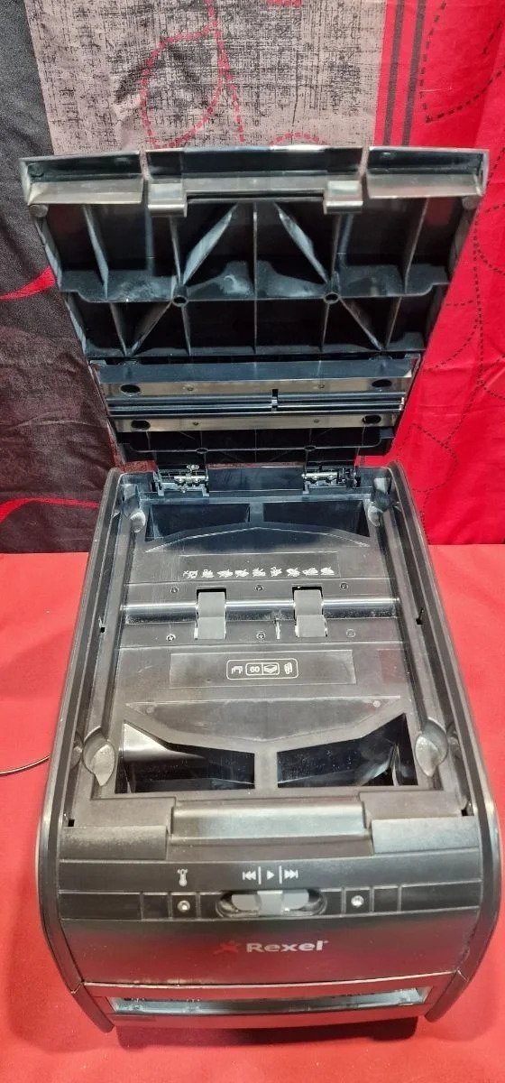 Rexel Destructora de Papel Automática Auto+ 60X