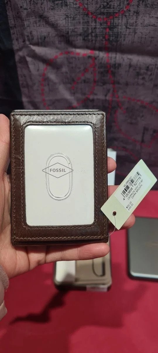 i5096636033.webp Cartera plegable Derrick con clip para billetes