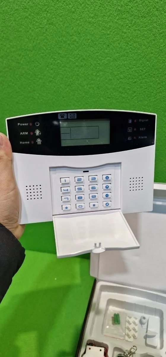 Sistema de Alarma para Casa/ Negocios