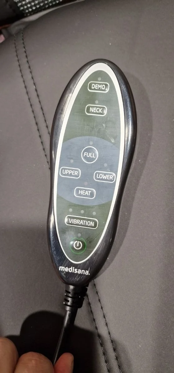 Medisana MCN Almohadilla de masaje Shiatsu para la espalda y el cuello