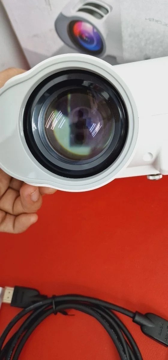 Proyector magic 421 max