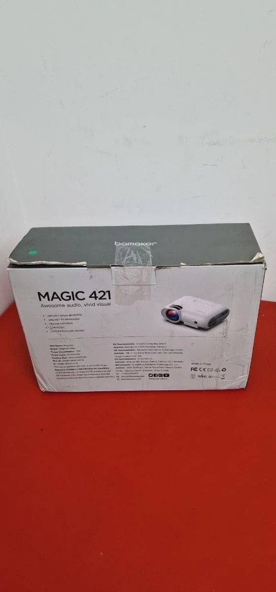 Proyector magic 421 max