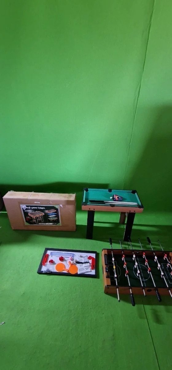 Mesa 4 juegos en 1: Billar, ping-pong, hockey y futbolín