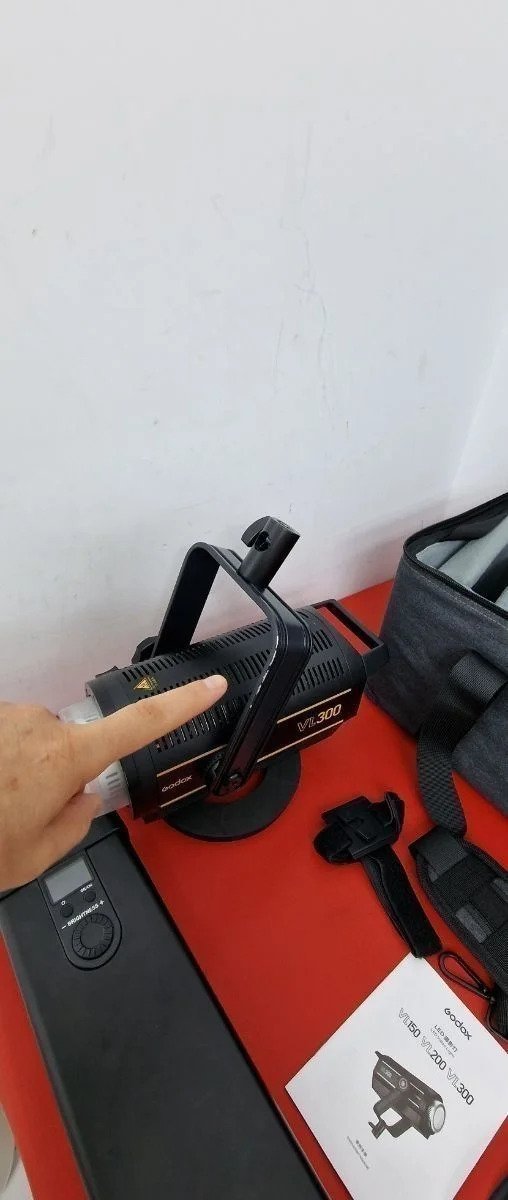 i5186501479.webp Godox VL300 LED Luz