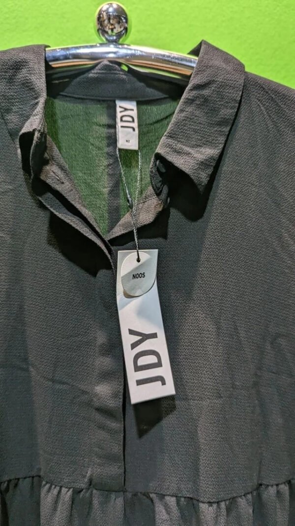 Vestido de la marca Jdy para mujer