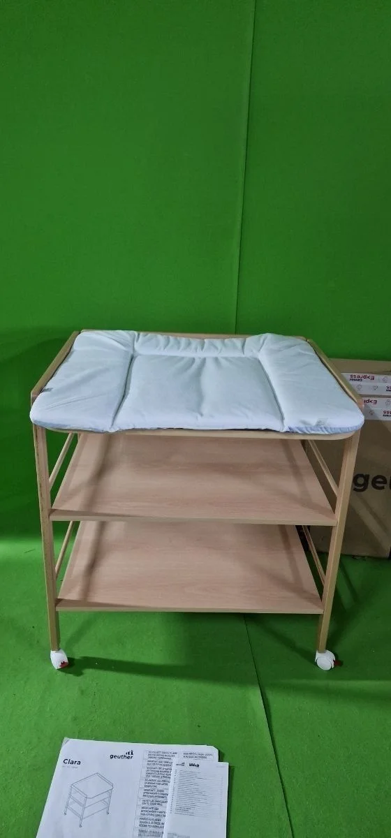 i5226431343.webp Geuther 4844 - Mueble cambiador más Cambiador Jané