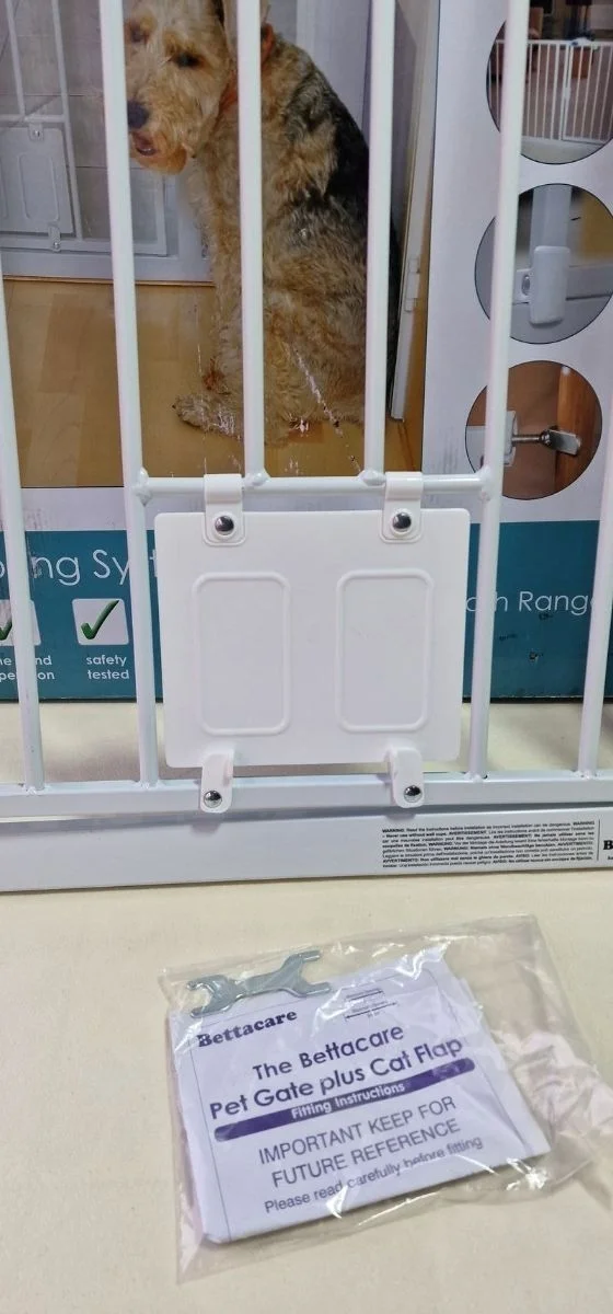 Puerta de seguridad para gatos