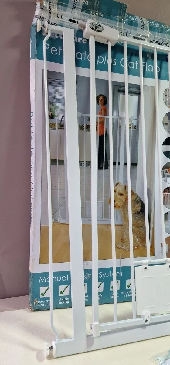 Puerta de seguridad para gatos