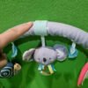 Taf Toys - Arco de carrito koala Un arco de cochecito