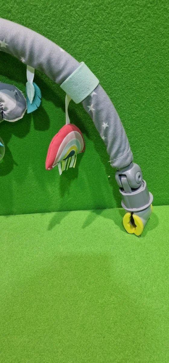 Taf Toys - Arco de carrito koala Un arco de cochecito