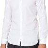 Camisa blanca formal de hombre, manga larga.