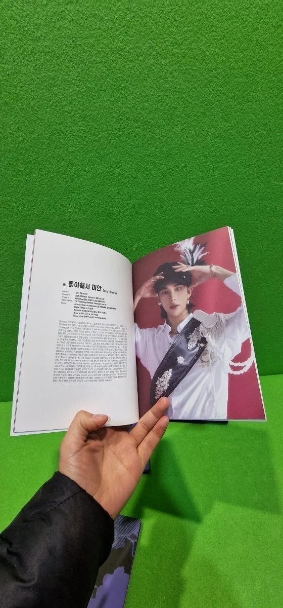 STRAY KIDS - NOEASY [Versión estándar. / Tipo B]