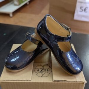 Merceditas charol de piel azul talla 25