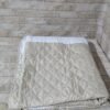 Colcha color beige oriental para cama de 90