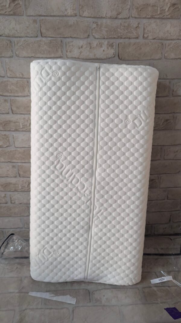 Almohada viscoelástica Todocama con funda acolchada