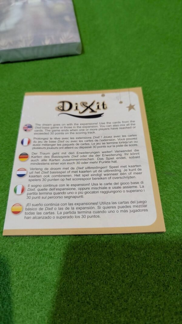 162M - Asmodee Dixit Revelations