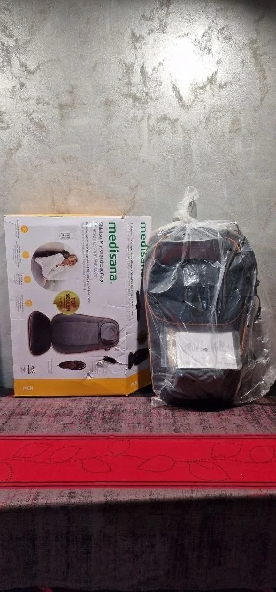 180B - Medisana MCN Almohadilla de masaje Shiatsu para la espalda y el cuello