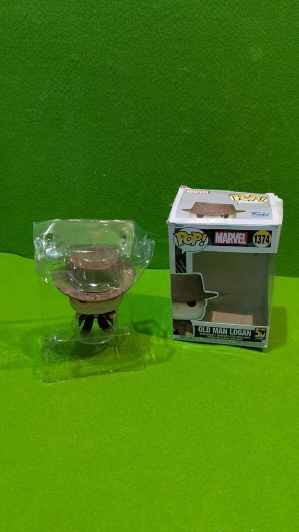 242m-funko-figura-viejo-logan-1374-compraconcabeza-com-2 242M - Funko Figura Viejo Logan 1374