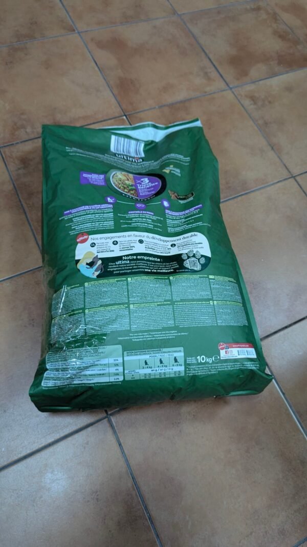 257M2 - Ultima Esterilizado Adult Salmon 10 kg con TARA