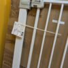 581E - Safety 1st Wallfix Barrera de seguridad extensible para escaleras