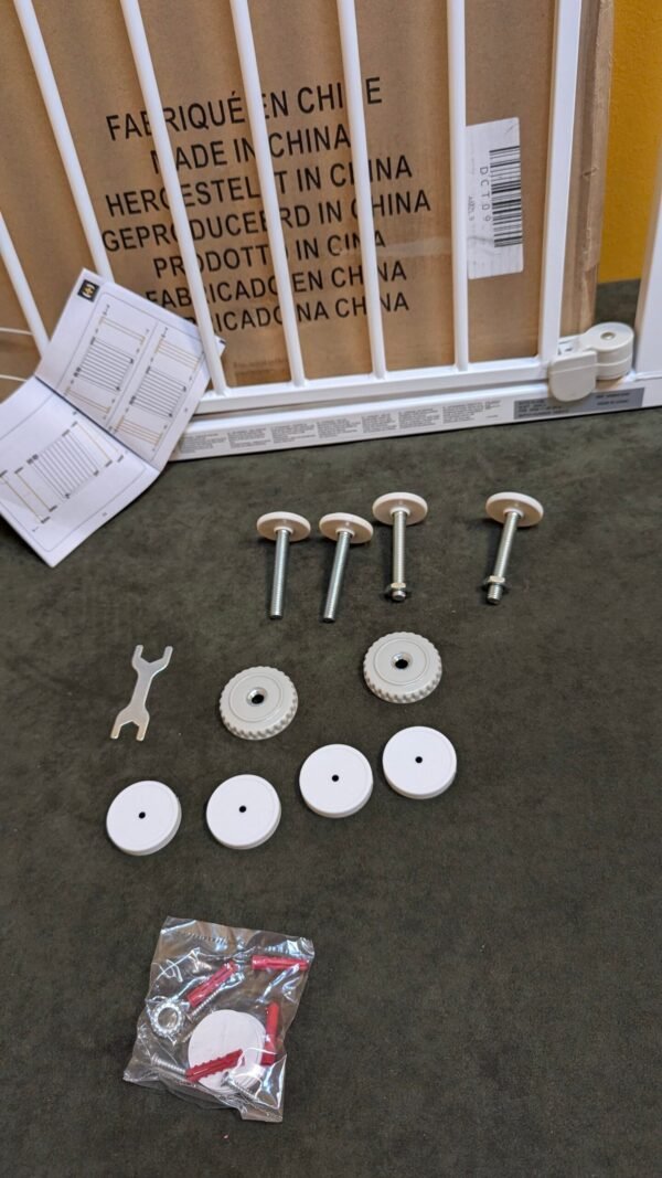 581E - Safety 1st Wallfix Barrera de seguridad extensible para escaleras