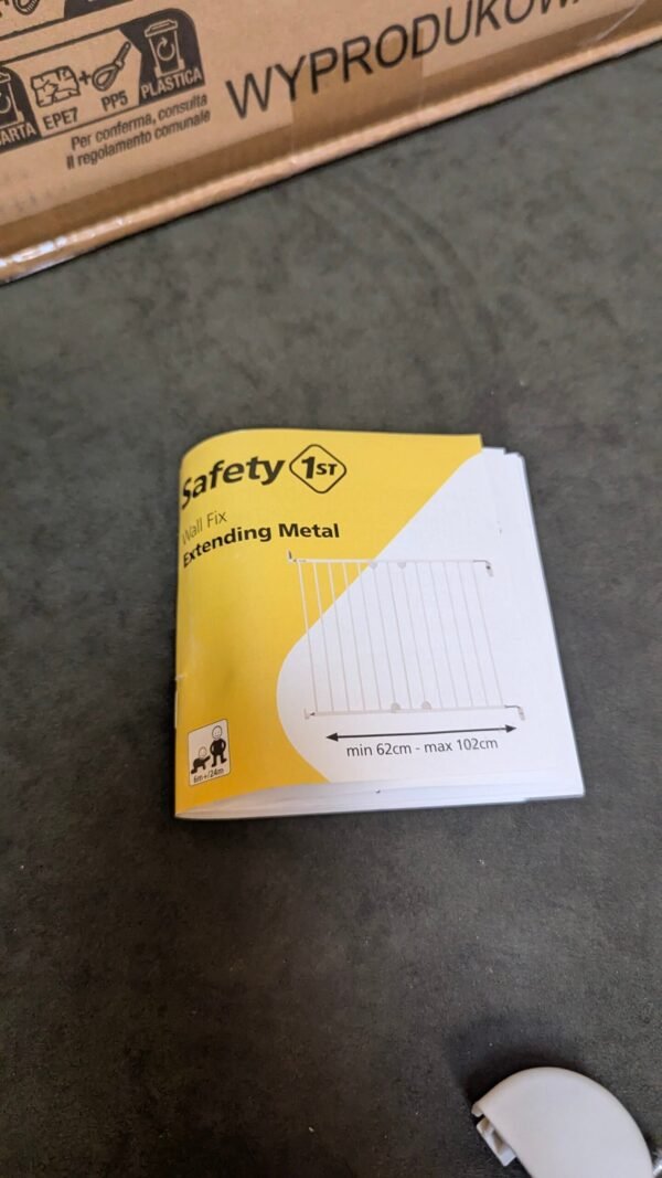 582E - Safety 1st Wallfix Barrera de seguridad extensible para escaleras