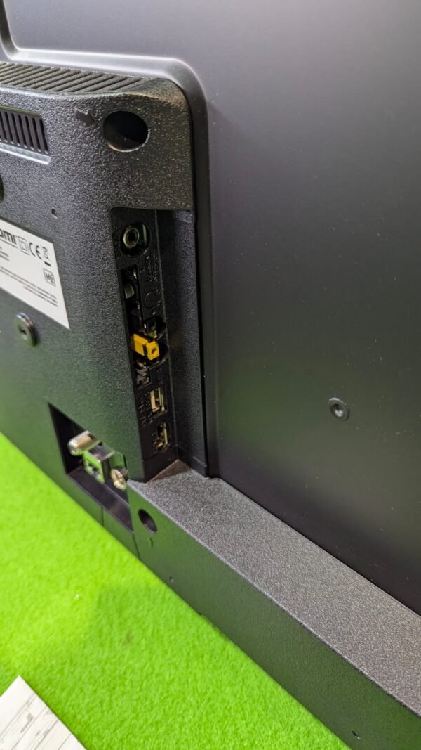 59M - Toshiba 32WV2463DG 32" LED HD Ready VIDAA