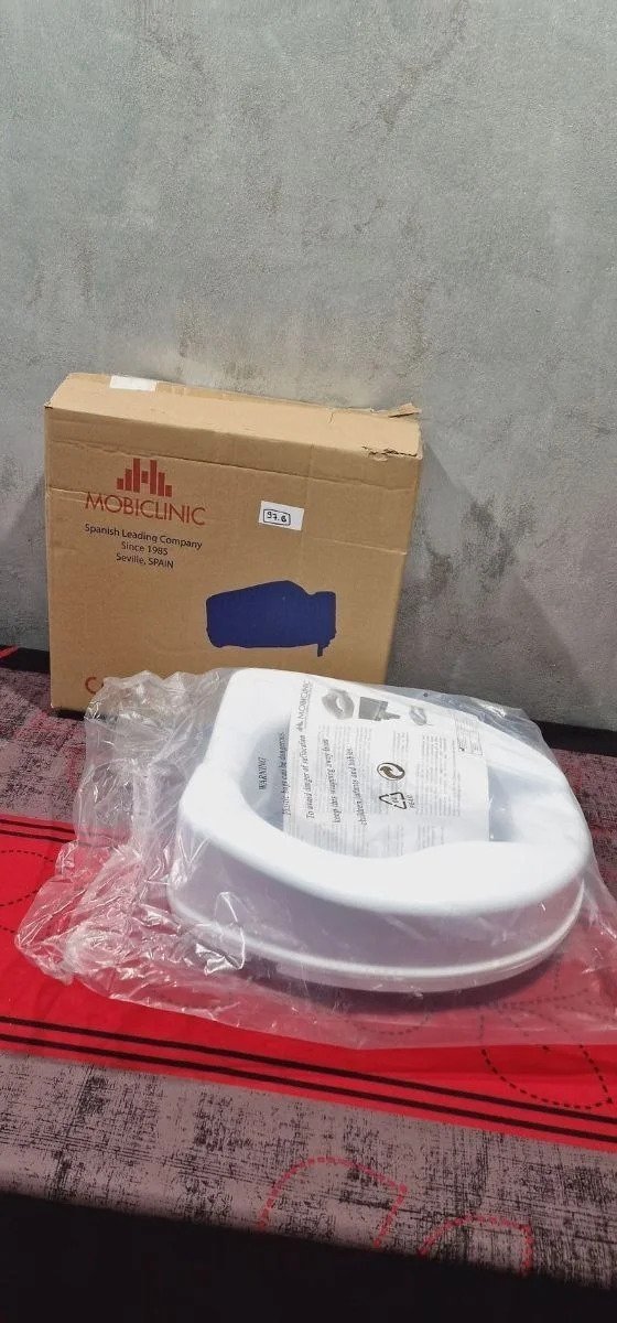 97B - Mobiclinic Elevador WC para adulto sin tapa 10 cm
