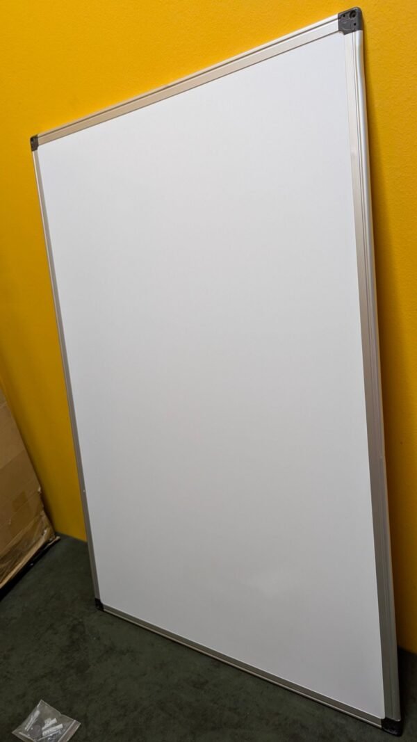 150I - Bi-Office Maya Pizarra blanca no magnética 900 x 600 mm