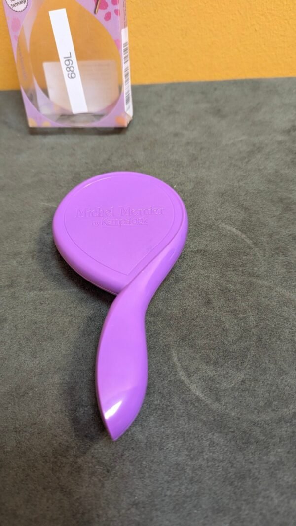 689L - Cepillo para cabello normal con aroma a malvavisco