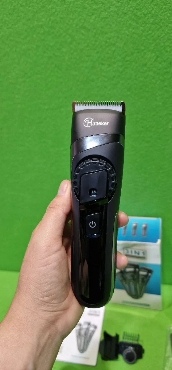 635E - Hatteker Cortapelos Recortador de Barba Hombre