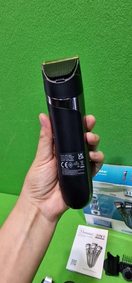 635E - Hatteker Cortapelos Recortador de Barba Hombre