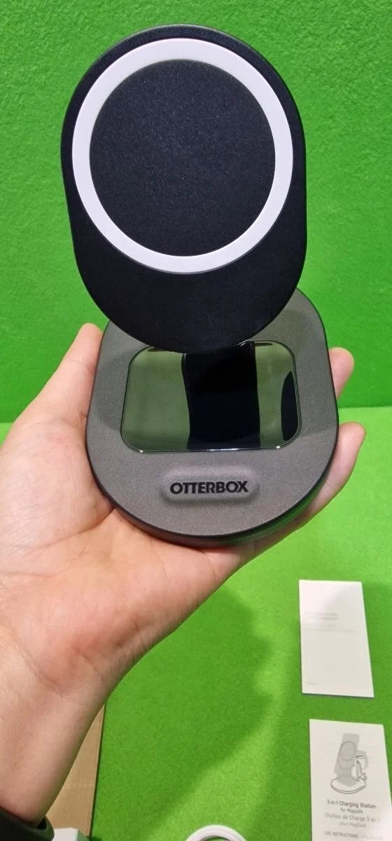 393E - OtterBox Soporte Cargador Inalámbrico 3 en 1