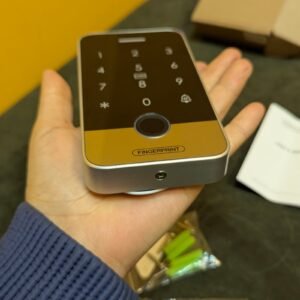 698L - Control de acceso biométrico con huella, teclado y tarjeta RFID 12V