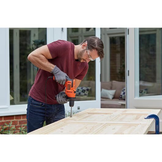 BLACK+DECKER Taladro percutor eléctrico 500W BEH200-QS