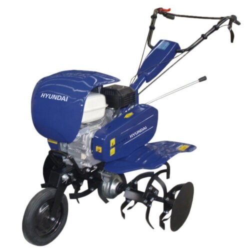 Motocultor azul Hyundai con ruedas y motor visible.