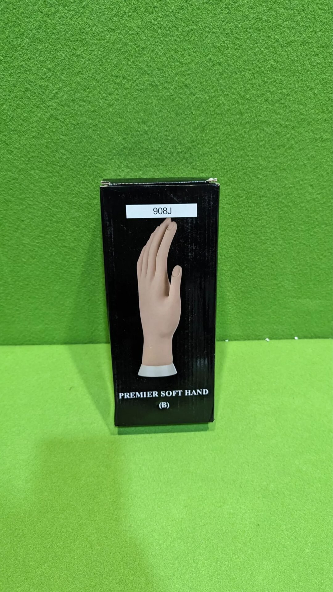 Foto 2 de Maqueta de mano para manicura con soporte blanco