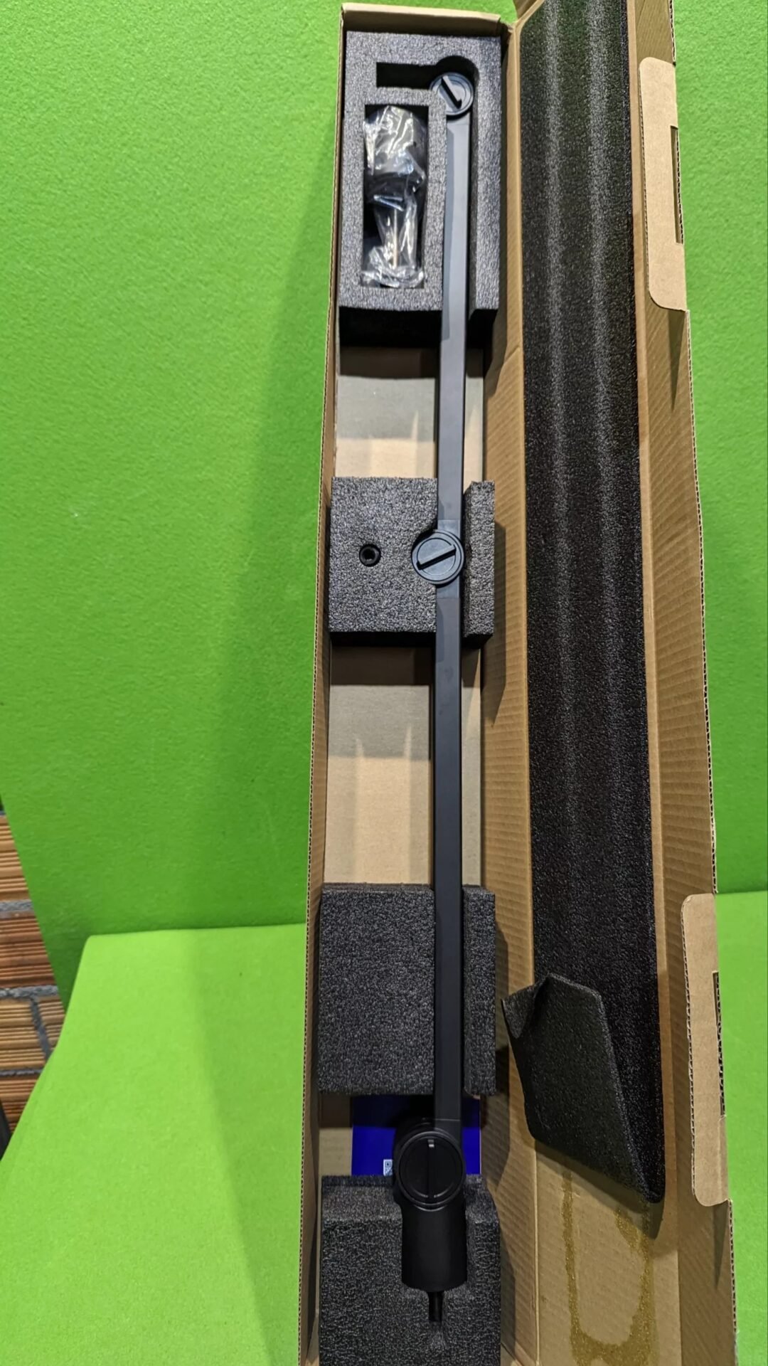 NZXT Boom Arm - Brazo articulado para micrófono en Riobamba, Chimborazo