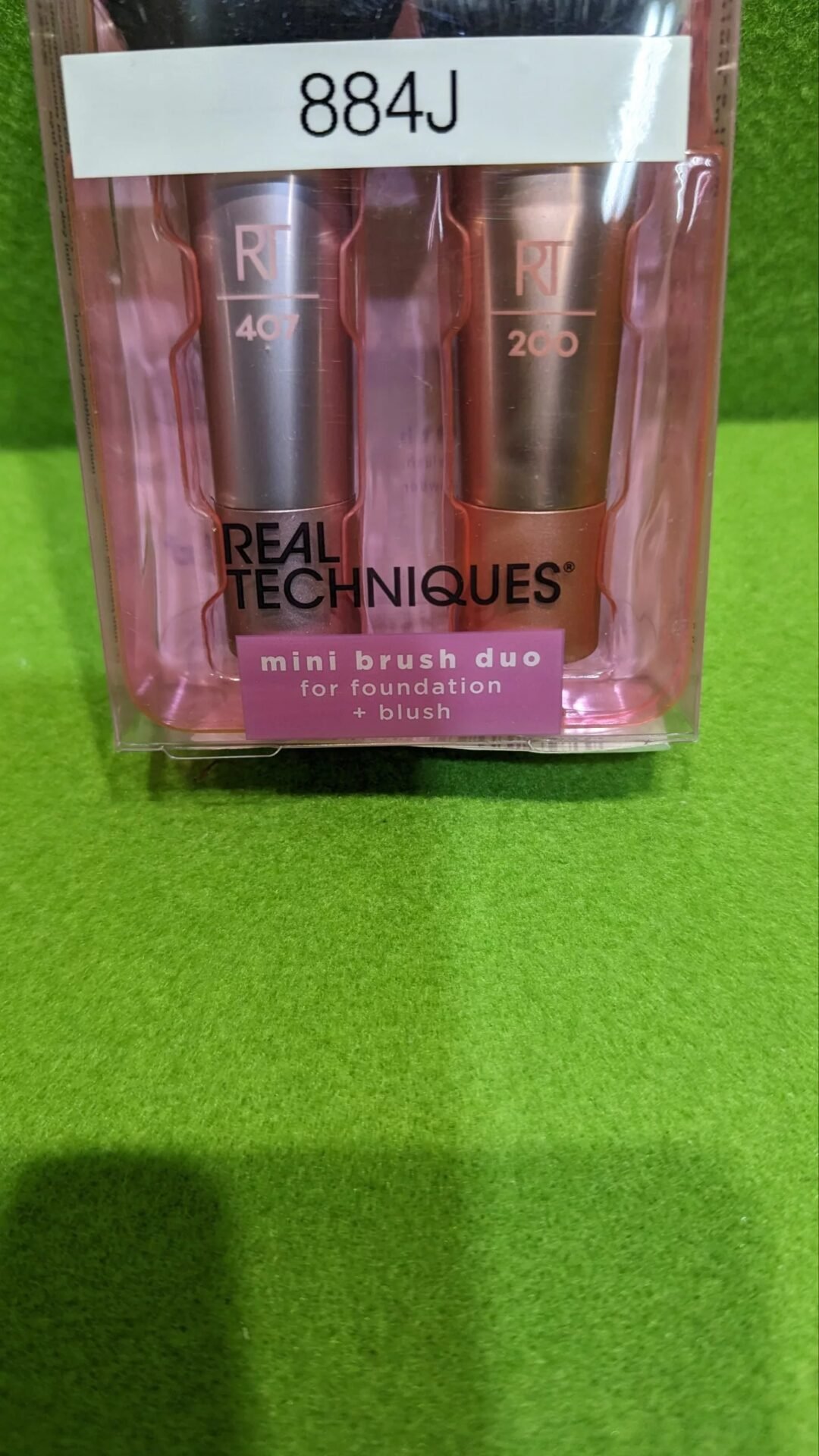 Foto 7 de Real Techniques Mini cepillo de base y blush